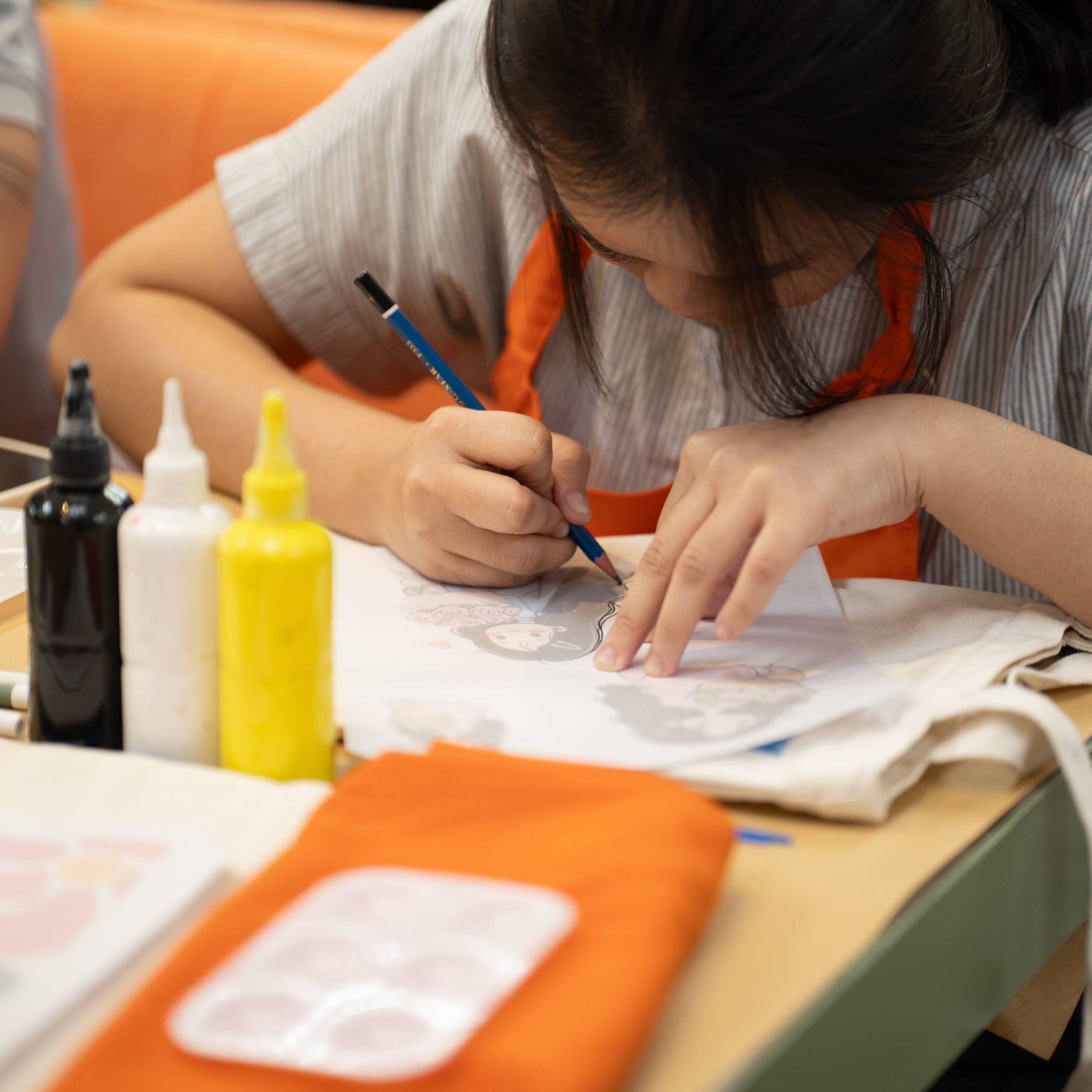 Workshop Doanh Nghiệp - Vẽ Túi Tote (Painting on Tote Bag)