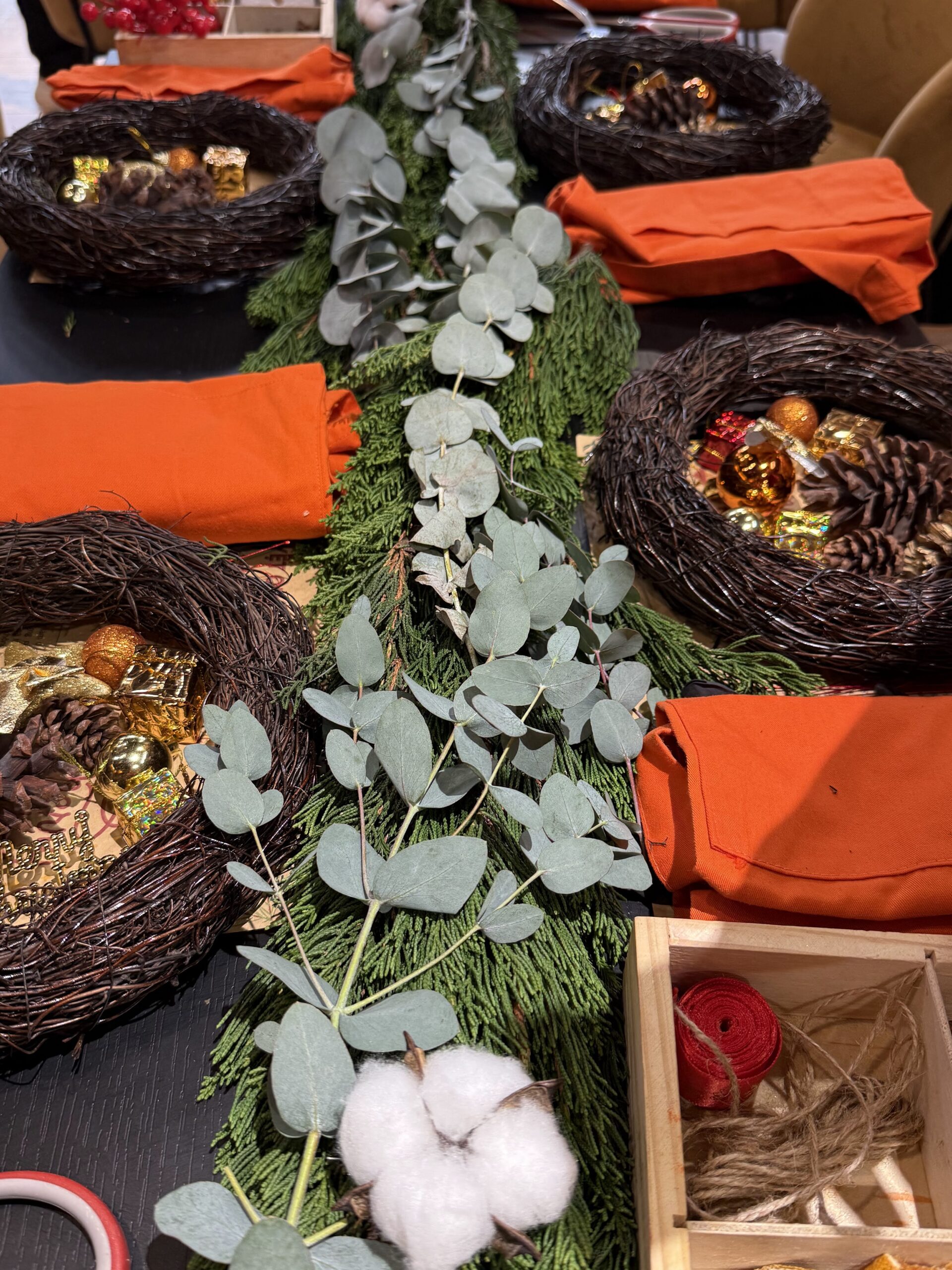 Workshop Trang Trí Vòng Nguyệt Quế (Chritmas Wreath) Workshop Trang Trí Vòng Nguyệt Quế (Chritmas Wreath)