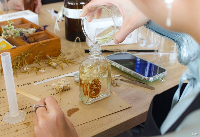 Workshop Tinh Dầu Khuếch Tán (Reed Diffuser)