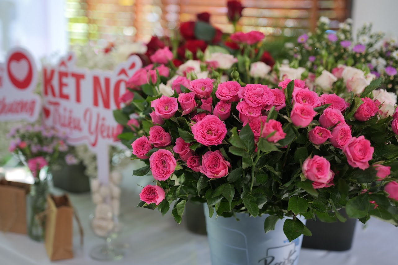 Workshop Cắm Hoa (Flower Arrangement)