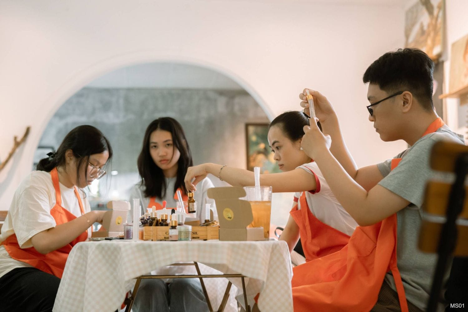 Workshop Nước Hoa Lăn (Rollerball Perfume)