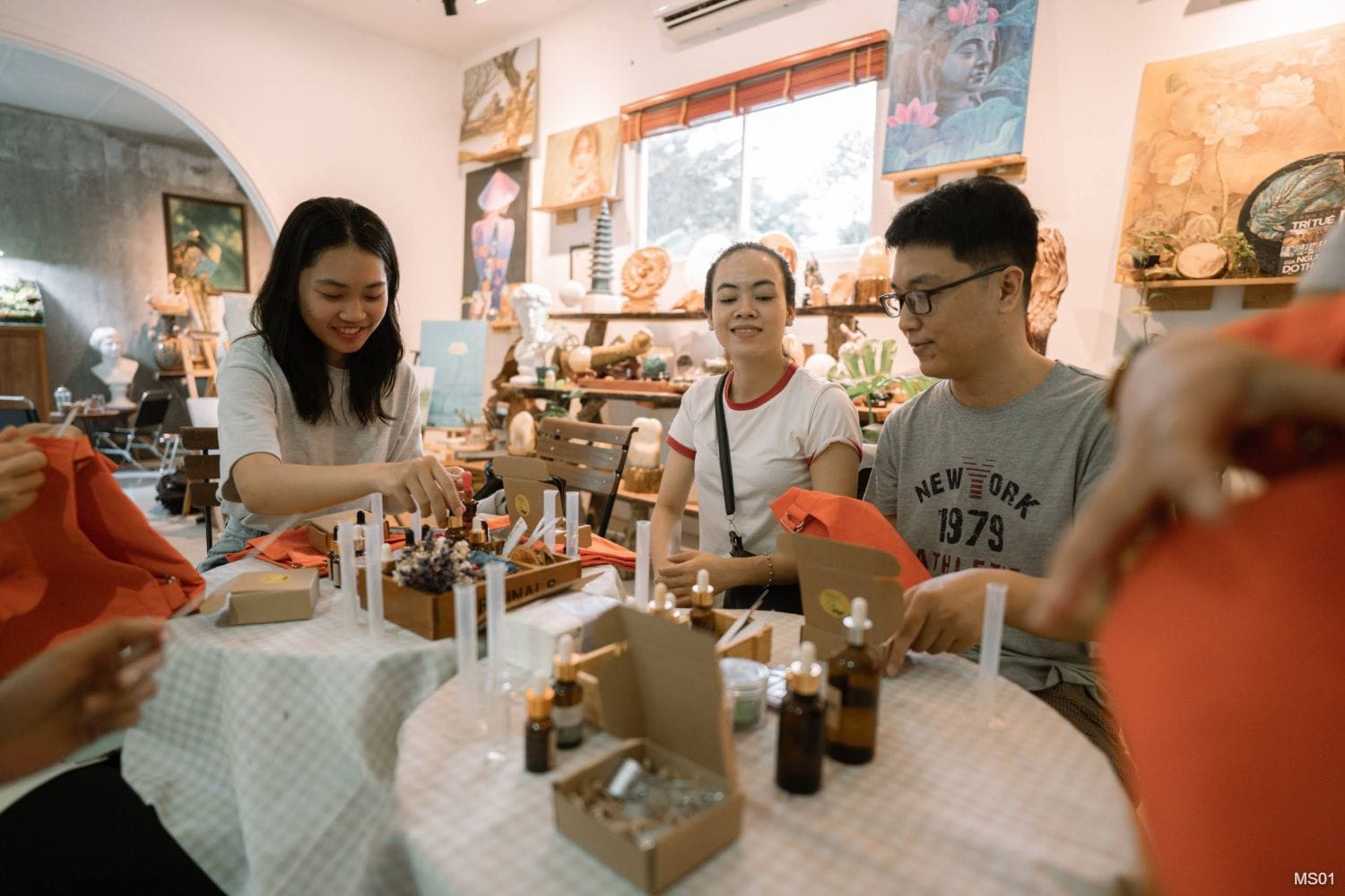 Workshop Nước Hoa Lăn (Rollerball Perfume)