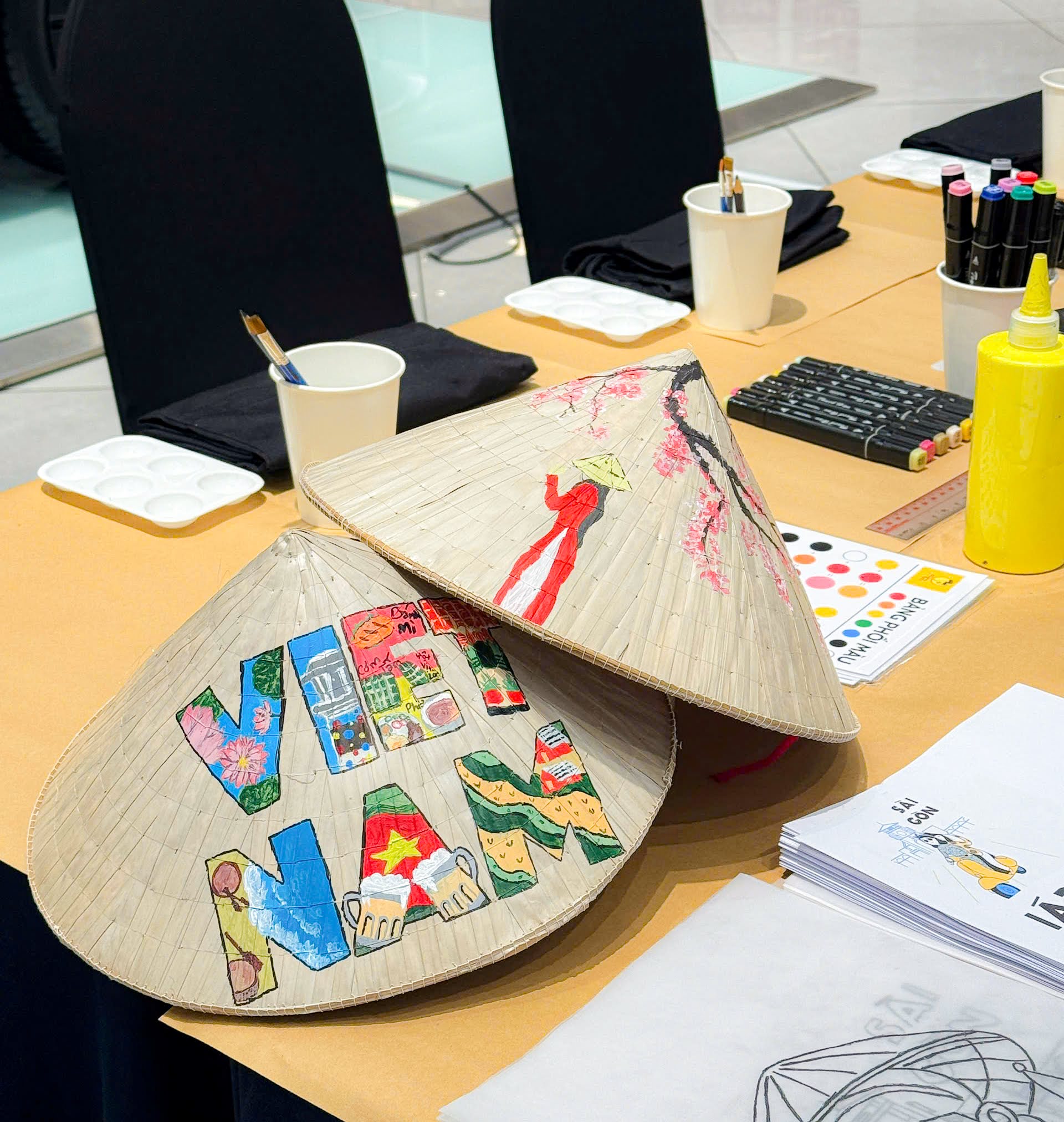 Workshop Trang Trí Nón Lá