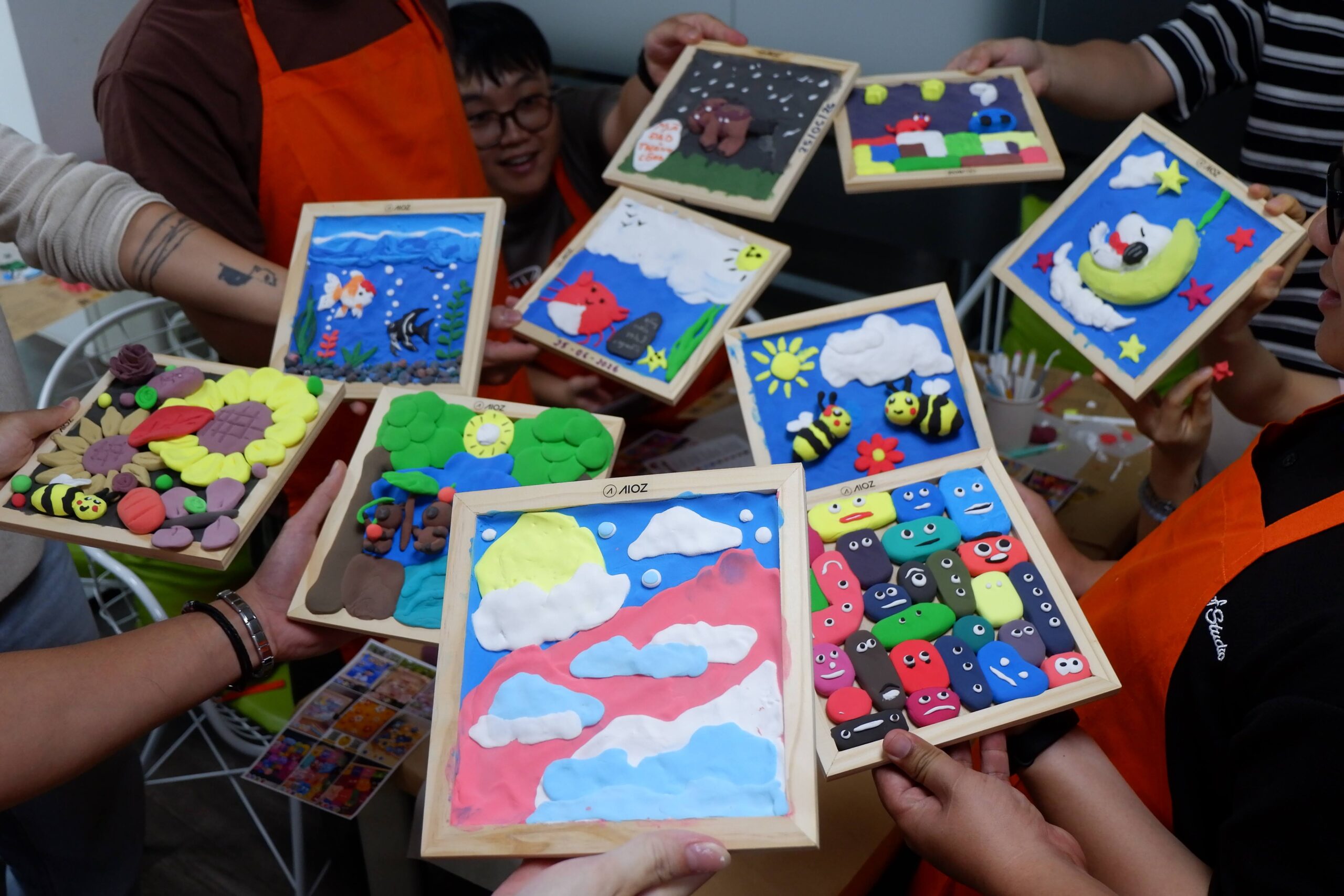 Workshop Doanh Nghiệp - Khung Tranh Đất Sét (Clay Art)